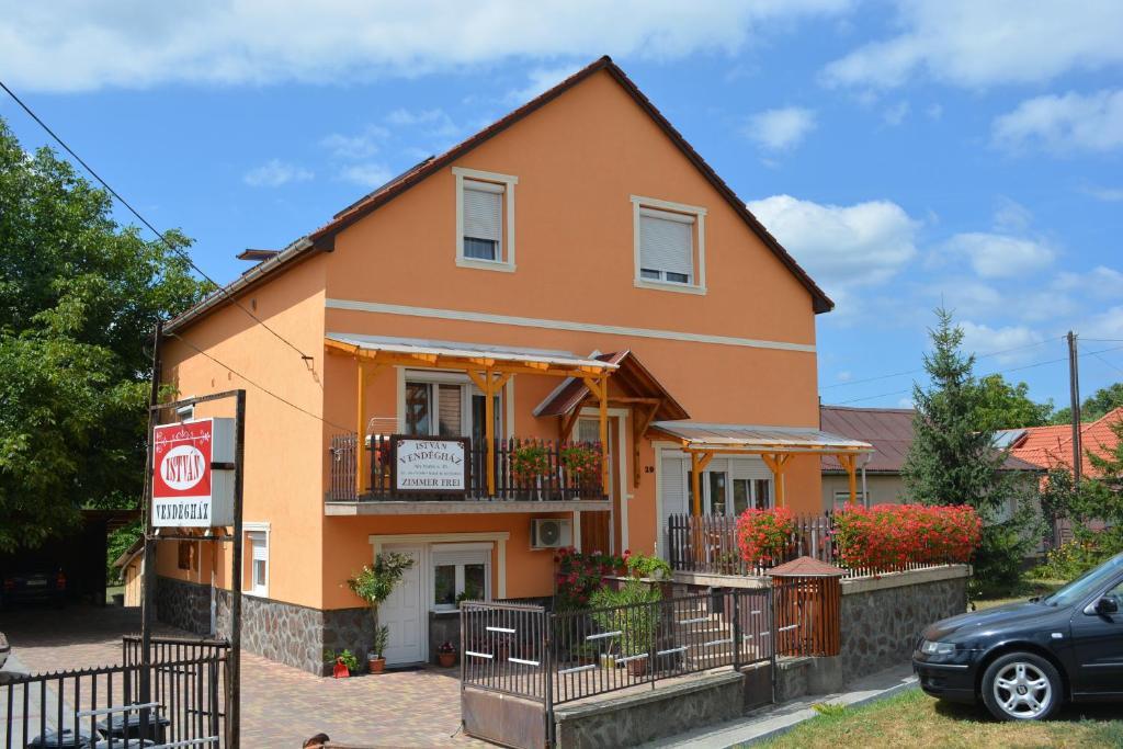 István Vendégház Egerszalók Exterior foto