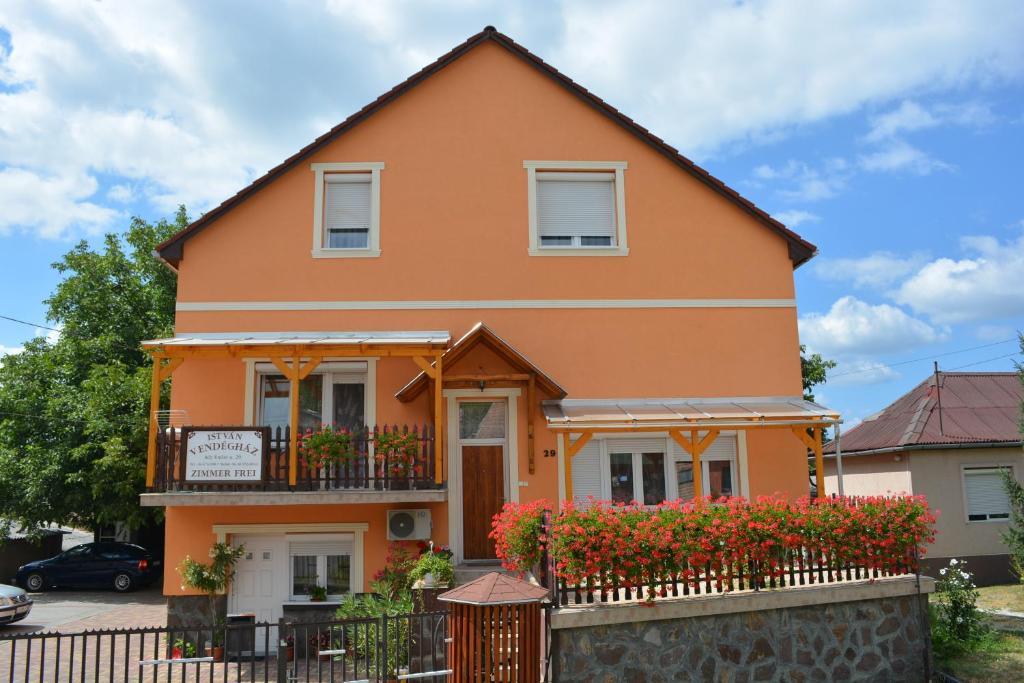 István Vendégház Egerszalók Exterior foto